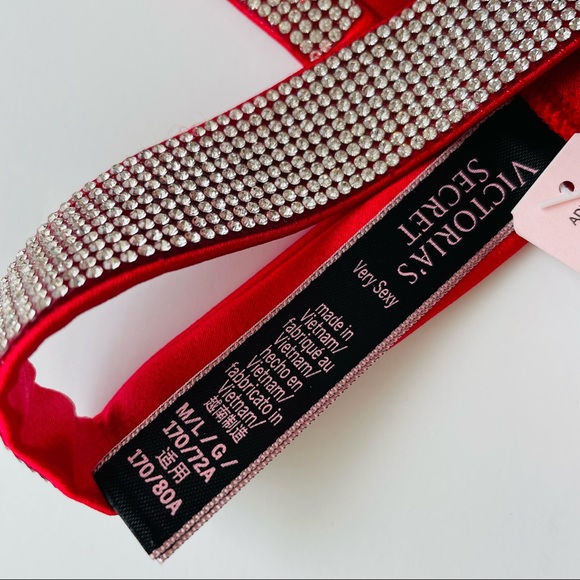 M/L Victoria’s Secret red shine strap garter belt - Picture 6 of 7